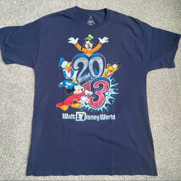 2013 Walt Disney World Men's Size Large T Shirt Mickey Mouse Goofy Donald Duck - Picture 1 of 4